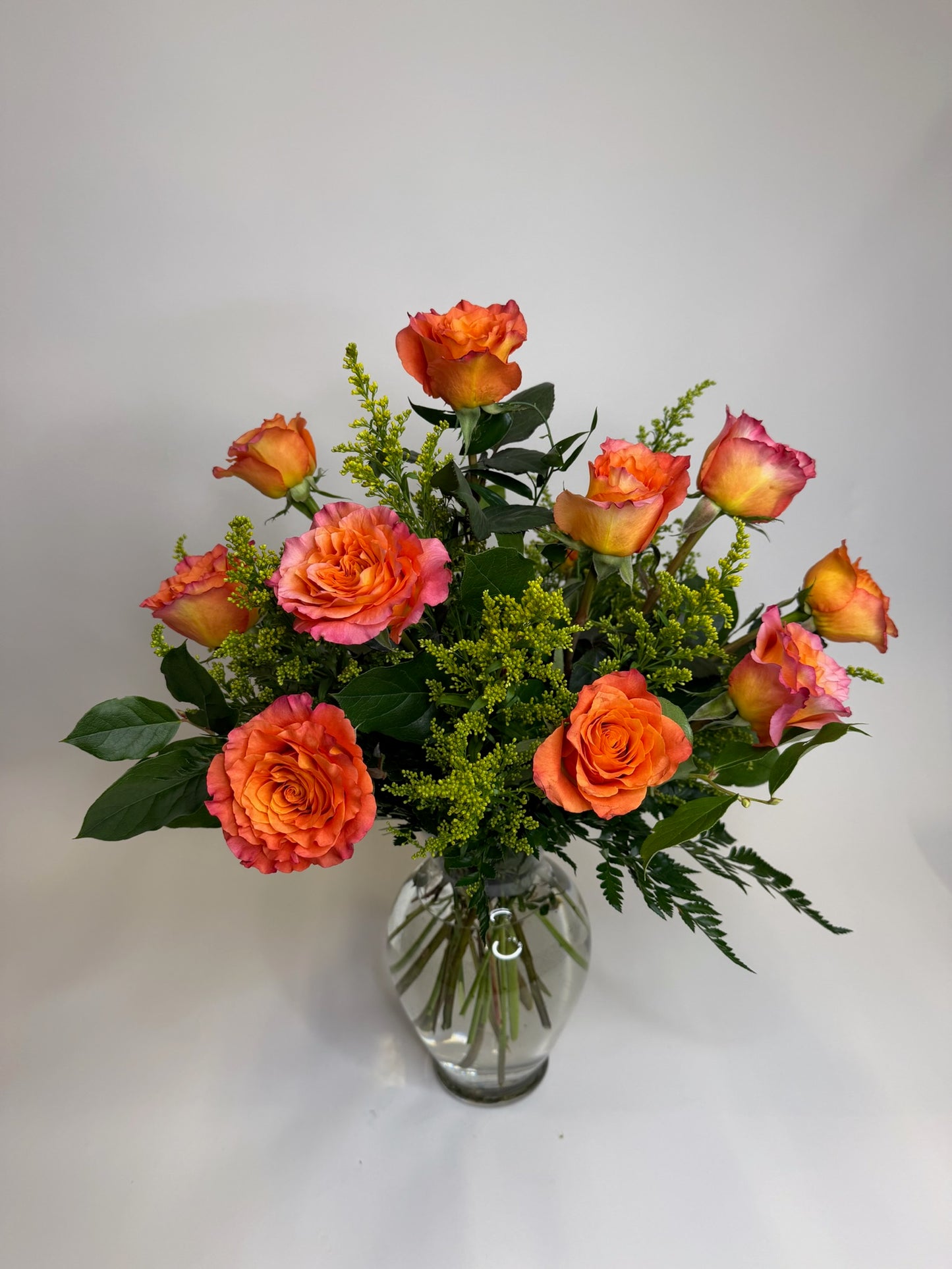 Classic Dozen Roses